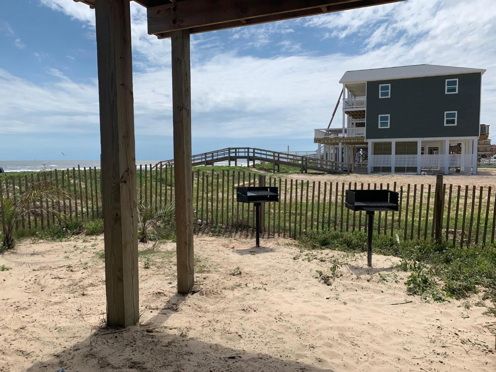 Unobstructed Oceanfront Seagull Unit 3 Beach Pad! Villa Surfside Beach Exterior photo